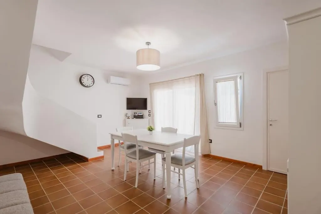 Casa Di Campagna Terra Cielo Alghero 0*,  Italy